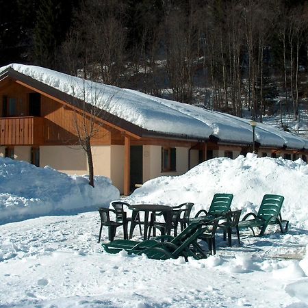 Chalet Presanella Temù Eksteriør bilde