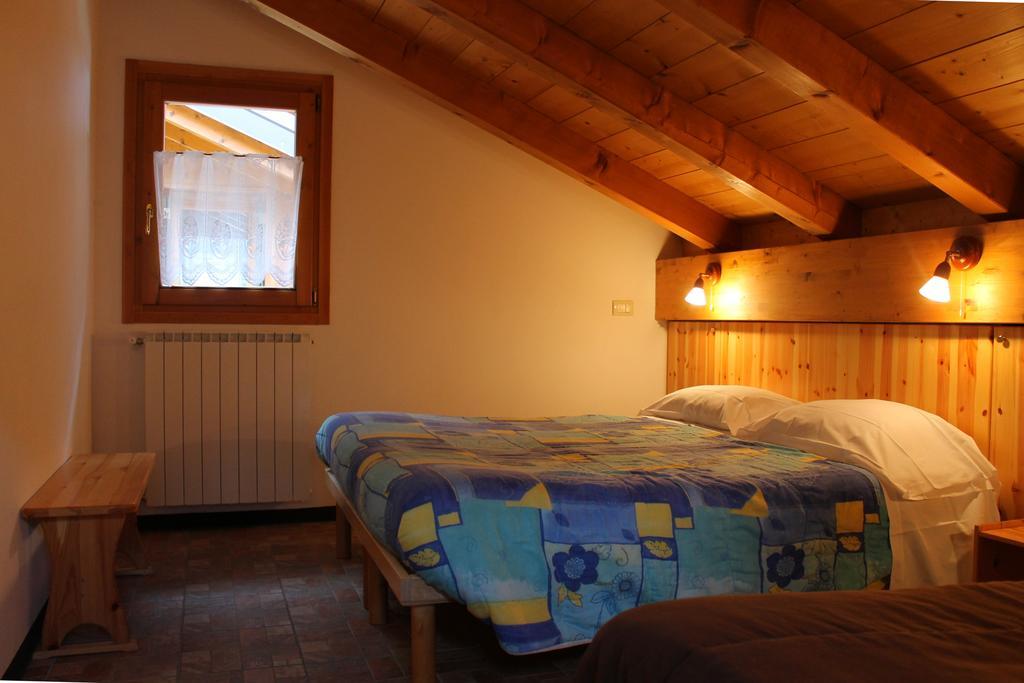 Chalet Presanella Temù Rom bilde