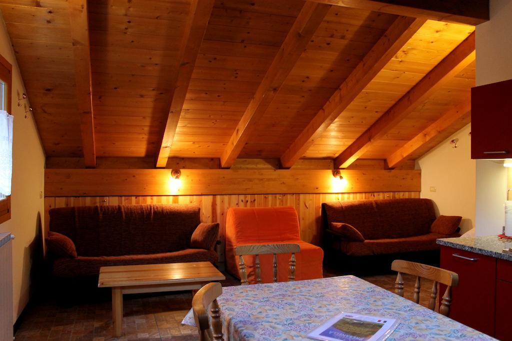 Chalet Presanella Temù Rom bilde