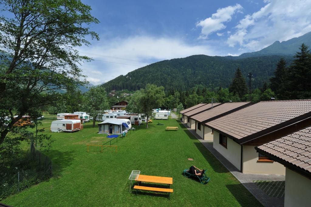 Chalet Presanella Temù Eksteriør bilde