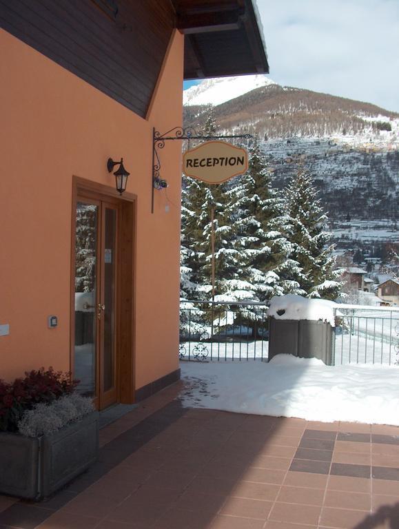 Chalet Presanella Temù Eksteriør bilde